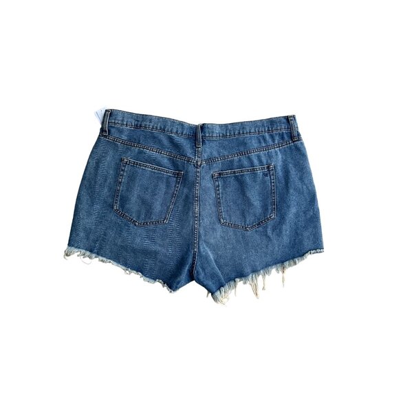 JESSICA SIMPSON Denim Distressed Hug Me Shorts 22 W NEW - Picture 6 of 7